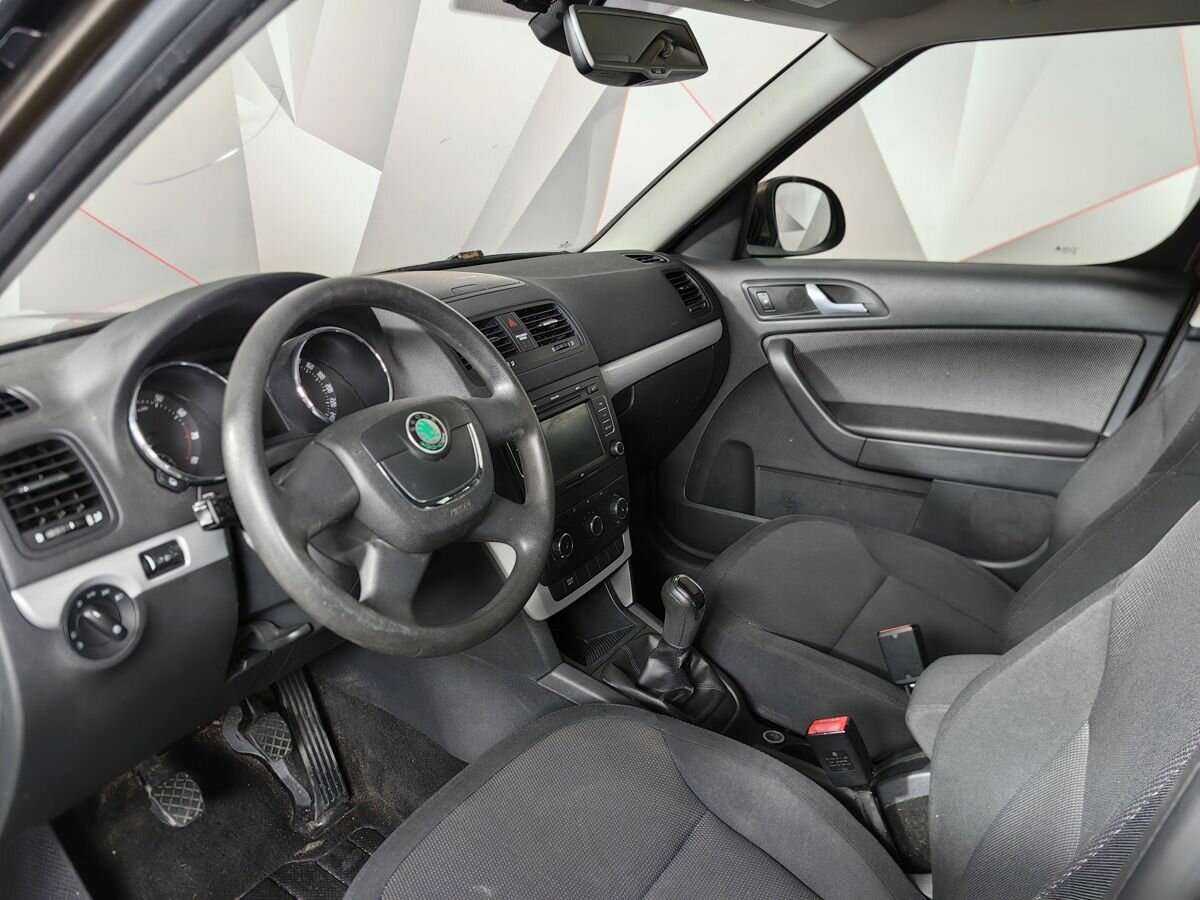 Купить Skoda Yeti, 2012, 203 979 км, фото №12