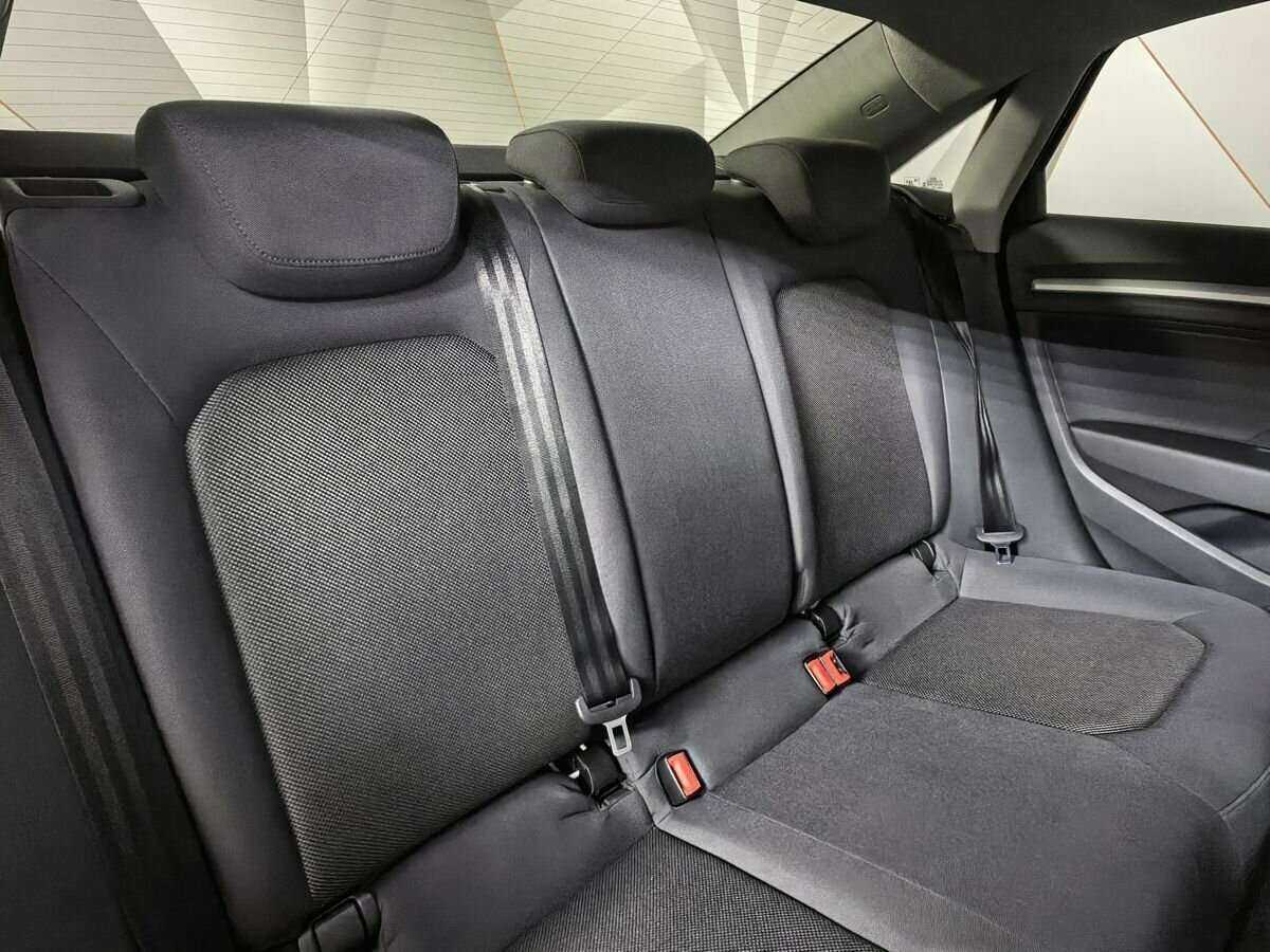 Купить Audi A3, 2019, 107 500 км, фото №13