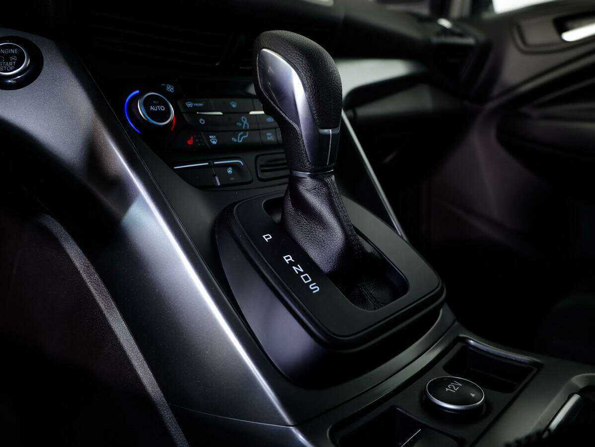 Купить Ford Kuga, 2018, 47 156 км, фото №14