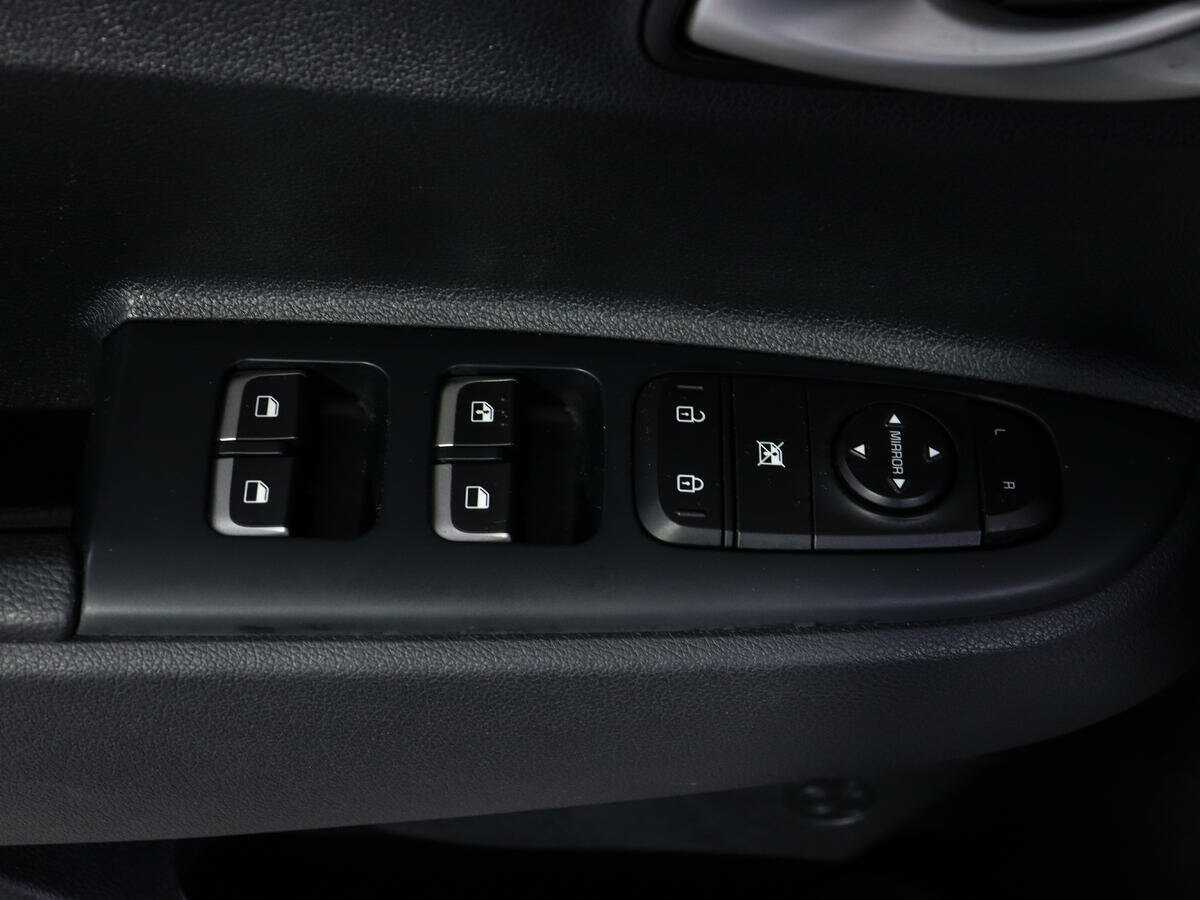 Купить Kia Rio X-Line, 2020, 38 086 км, фото №17