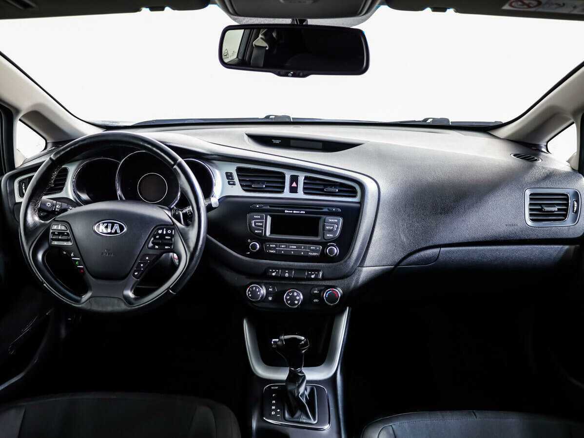 Купить Kia Ceed, 2013, 142 913 км, фото №9