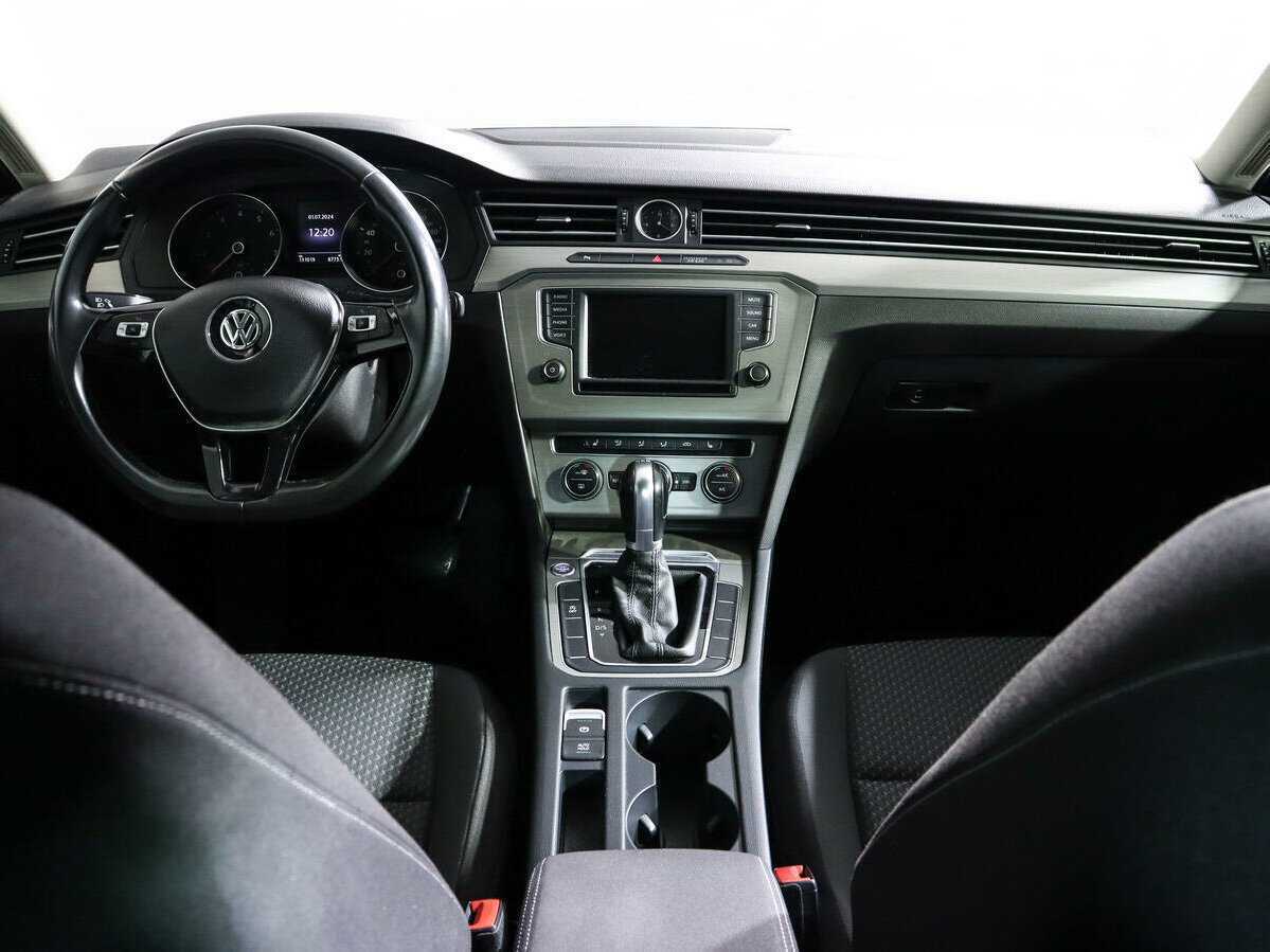 Купить Volkswagen Passat, 2016, 131 019 км, фото №10