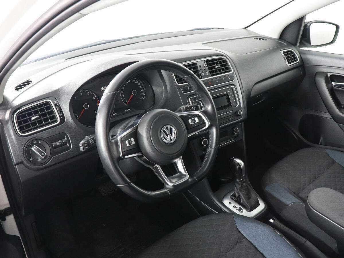 Купить Volkswagen Polo, 2020, 66 132 км, фото №9
