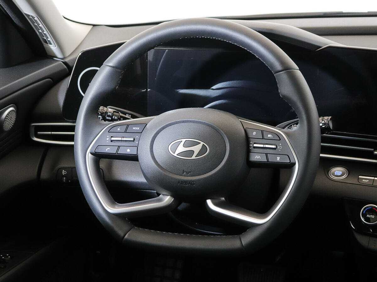 Купить Hyundai Elantra, 2024, 4 502 км, фото №15