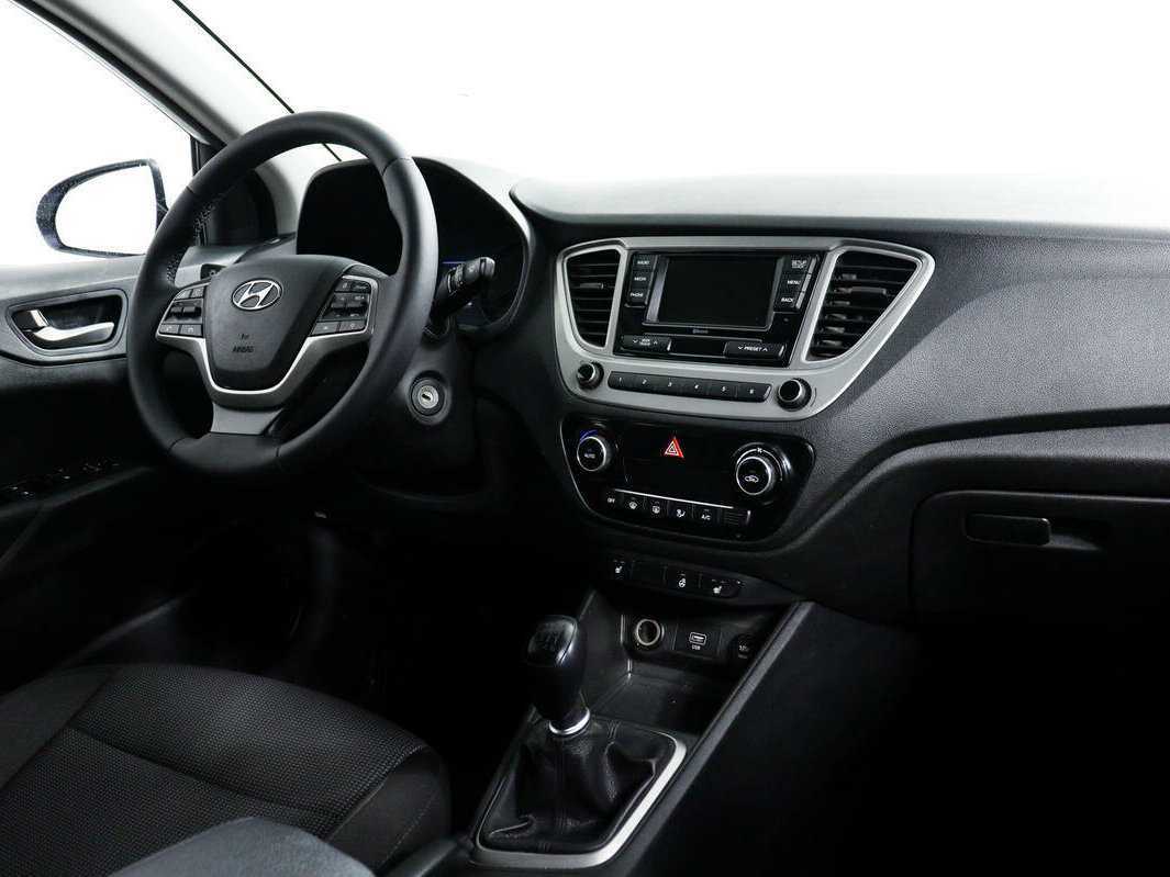 Купить Hyundai Solaris, 2019, 78 901 км, фото №9