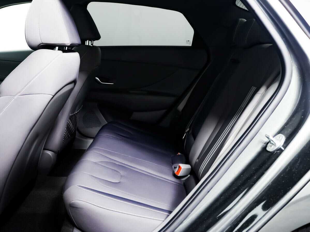 Купить Hyundai Elantra, 2021, 34 882 км, фото №12