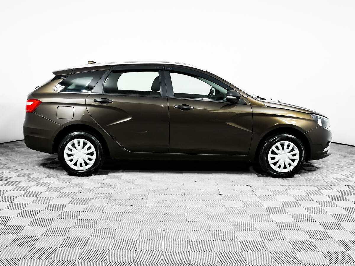 Купить Lada (ВАЗ) Vesta SW, 2021, 42 301 км, фото №4