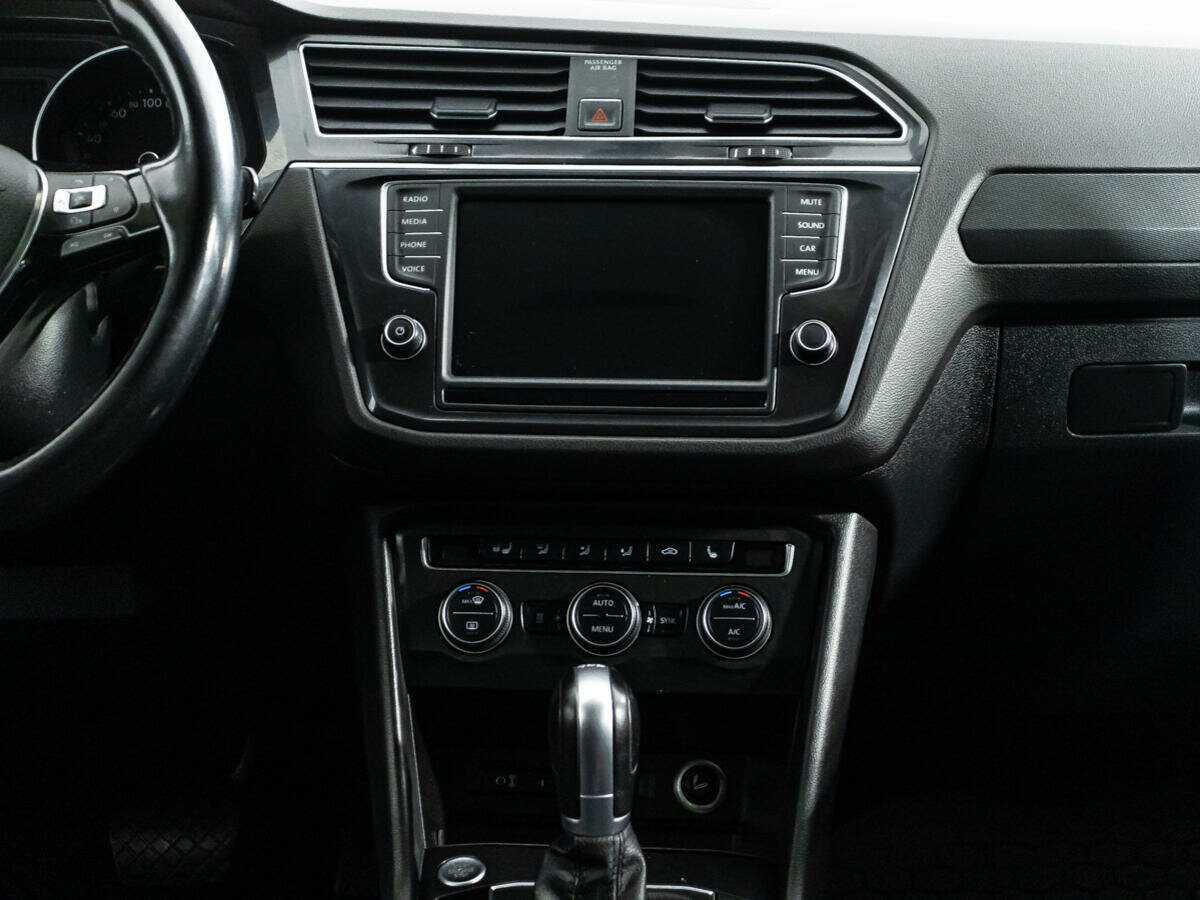 Купить Volkswagen Tiguan, 2017, 143 256 км, фото №13