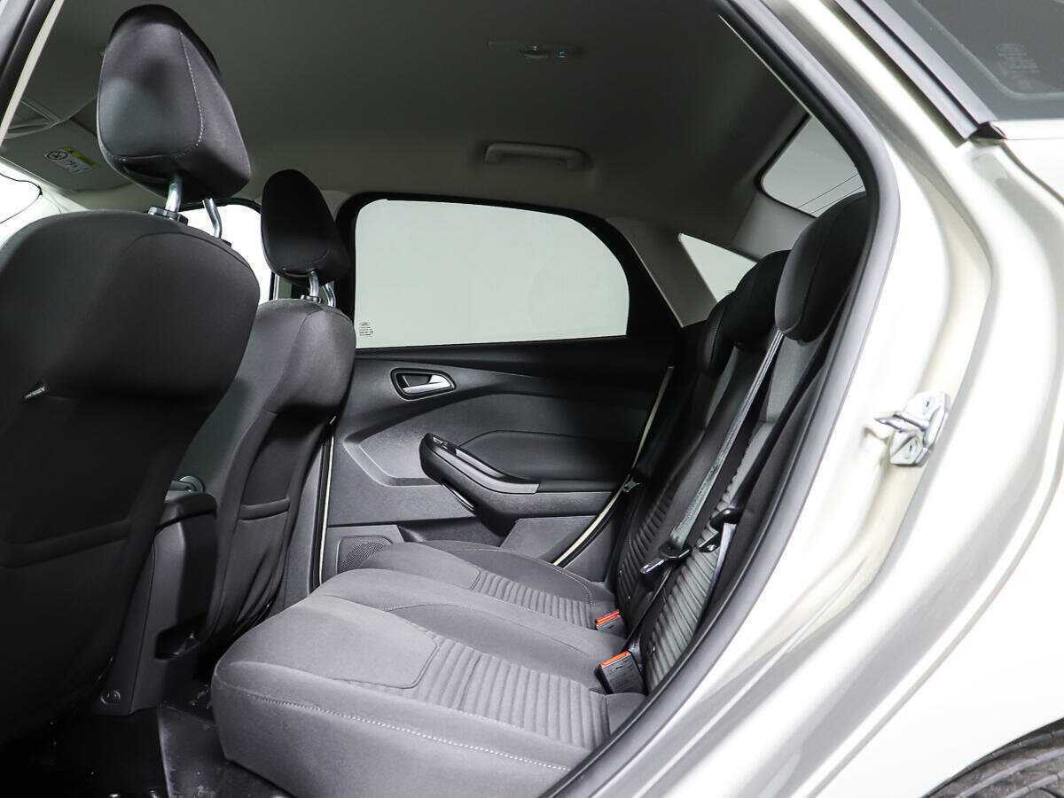 Купить Ford Focus, 2016, 41 111 км, фото №9