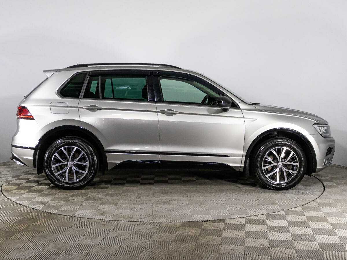 Купить Volkswagen Tiguan, 2019, 82 778 км, фото №4