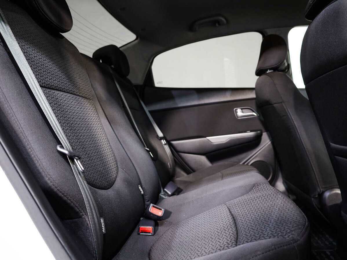 Купить Kia Rio, 2016, 79 023 км, фото №12