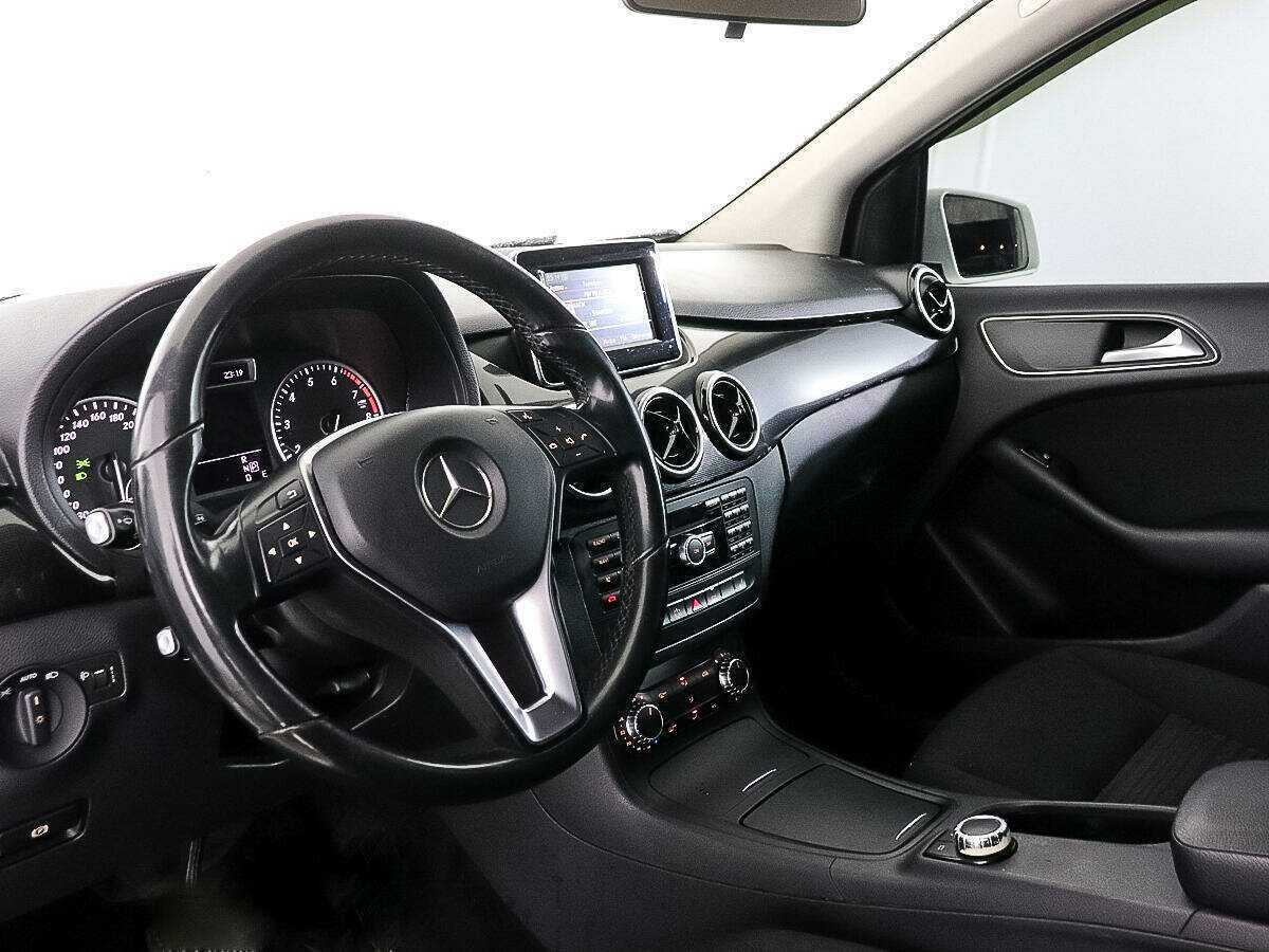 Купить Mercedes-Benz B-Класс 180, 2014, 127 001 км, фото №11