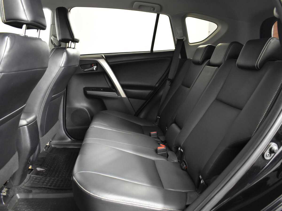 Купить Toyota RAV4, 2018, 119 047 км, фото №8