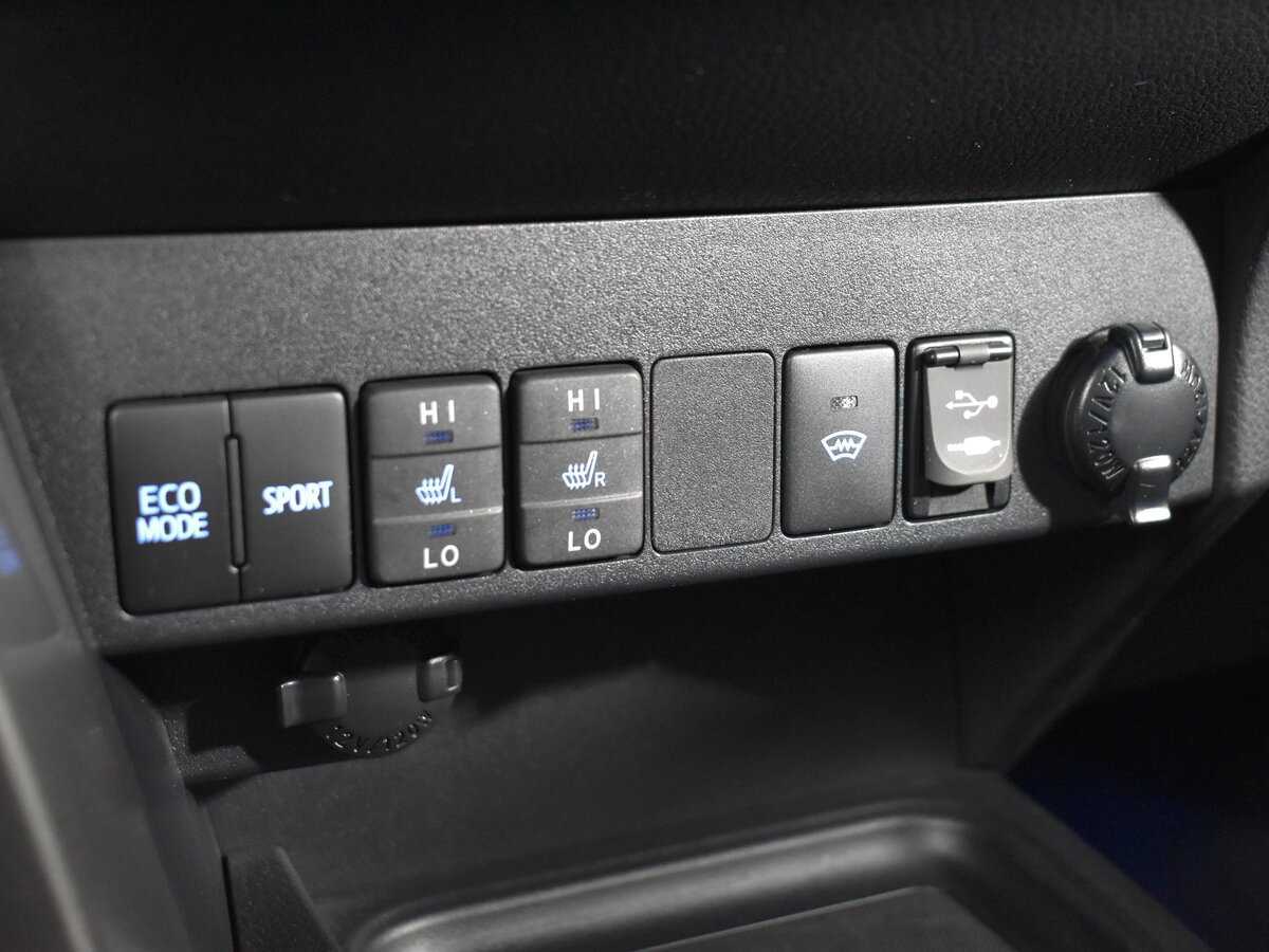 Купить Toyota RAV4, 2018, 119 047 км, фото №17