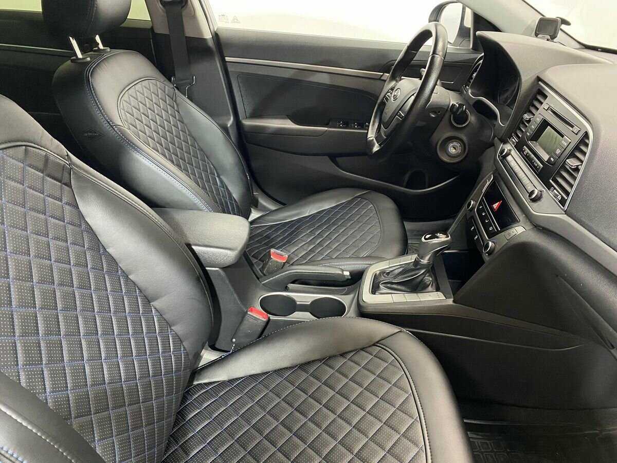 Купить Hyundai Elantra, 2017, 190 122 км, фото №10