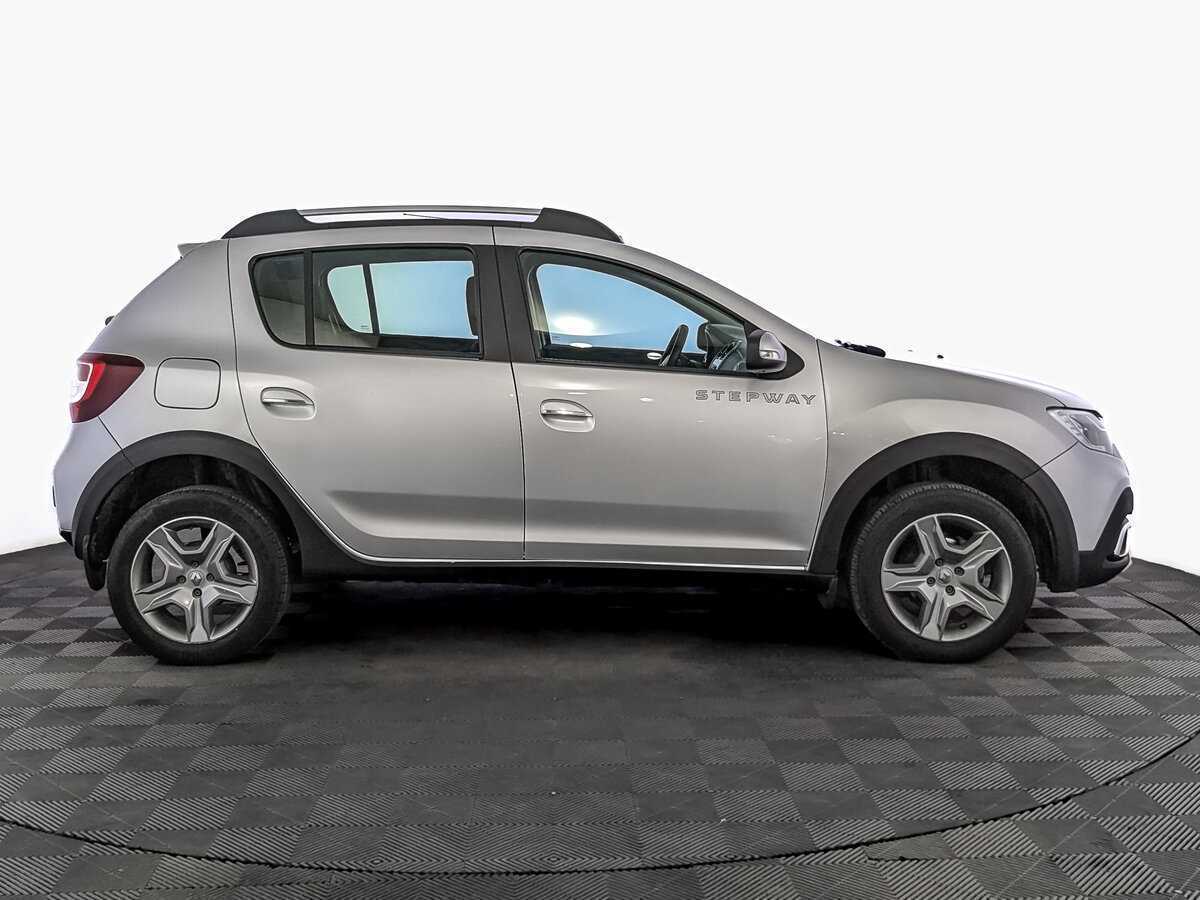 Купить Renault Sandero Stepway, 2019, 47 212 км, фото №4