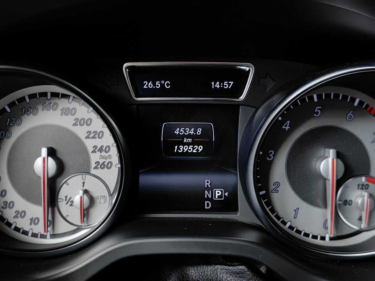 Купить Mercedes-Benz CLA 200, 2013, 139 500 км, фото №16