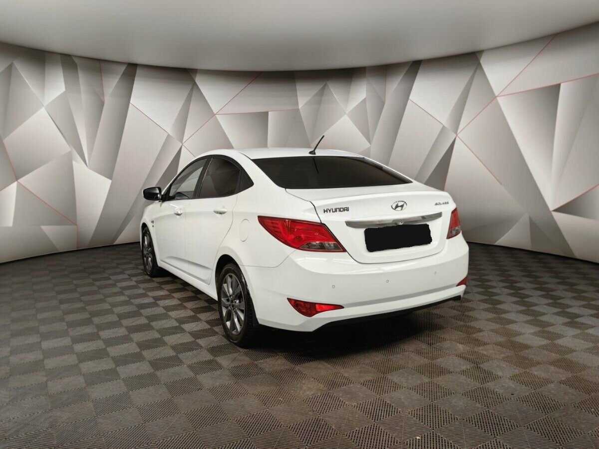 Купить Hyundai Solaris, 2014, 99 339 км, фото №4