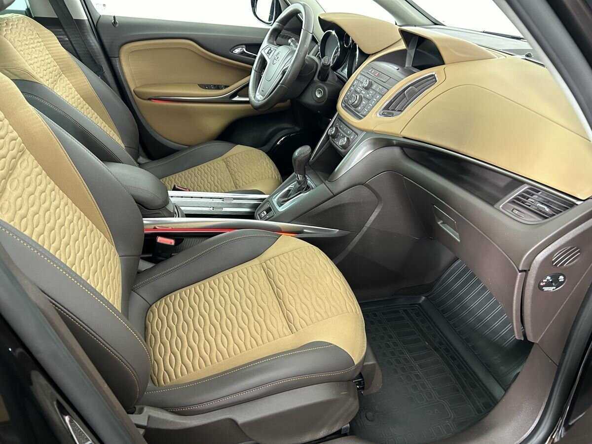 Купить Opel Zafira, 2013, 260 575 км, фото №14