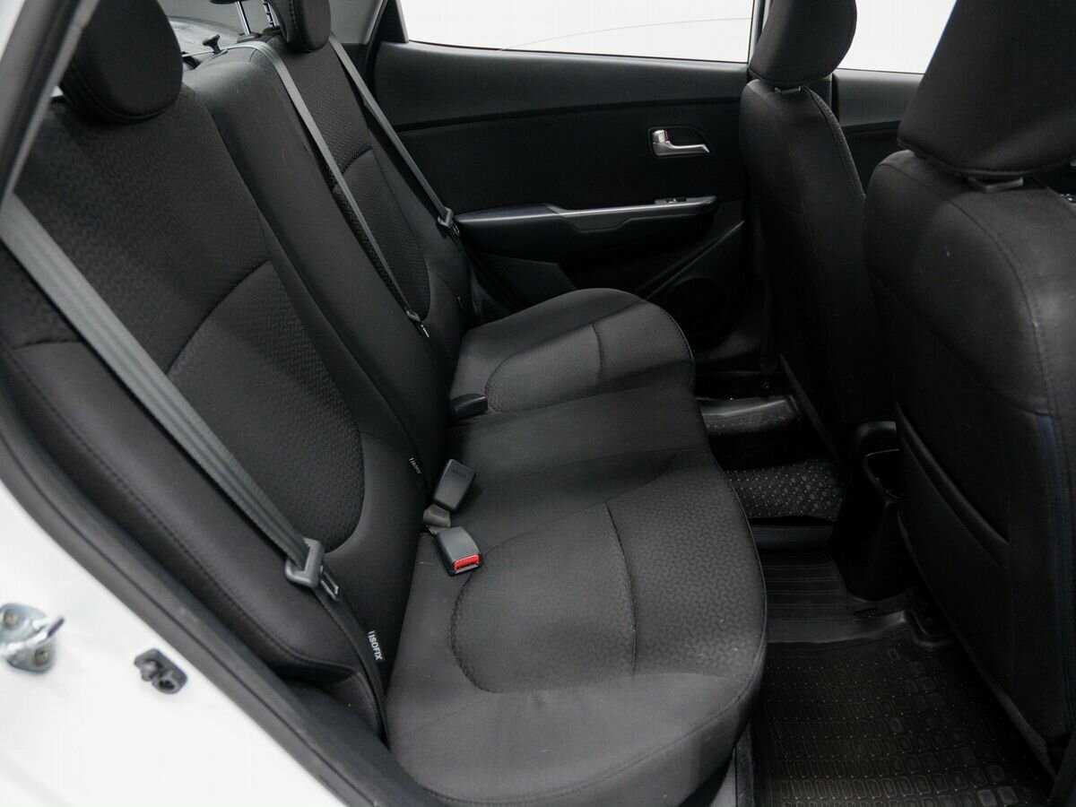 Купить Kia Rio, 2016, 70 933 км, фото №9