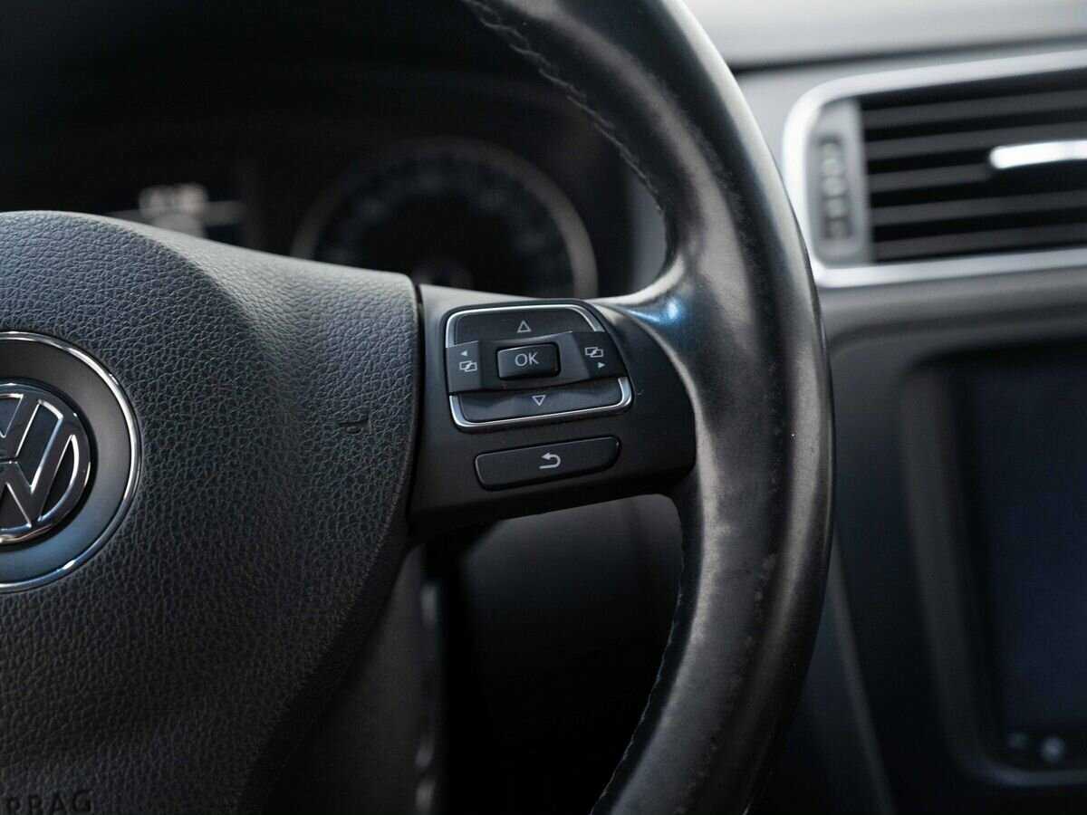 Купить Volkswagen Jetta, 2012, 200 216 км, фото №16