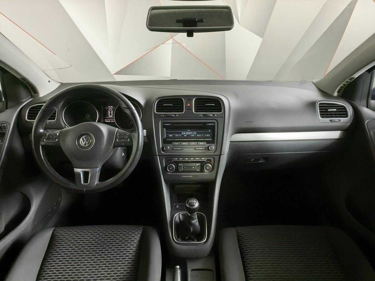 Купить Volkswagen Golf, 2012, 135 668 км, фото №10