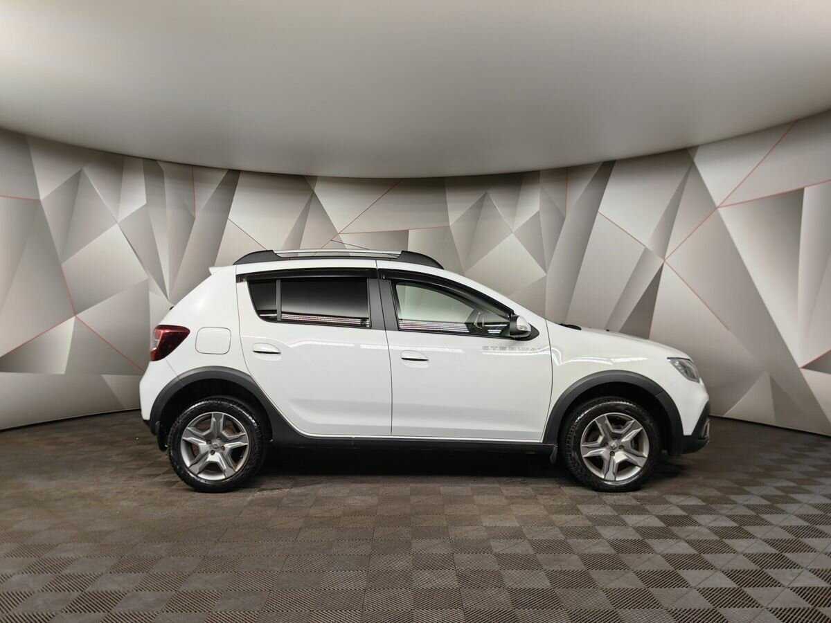 Купить Renault Sandero Stepway, 2019, 36 970 км, фото №6