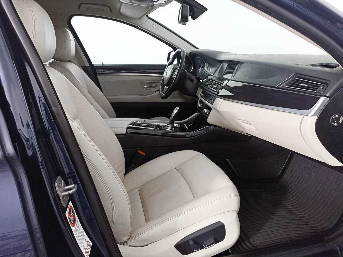 Купить BMW 5 серии 528i, 2014, 128 197 км, фото №9