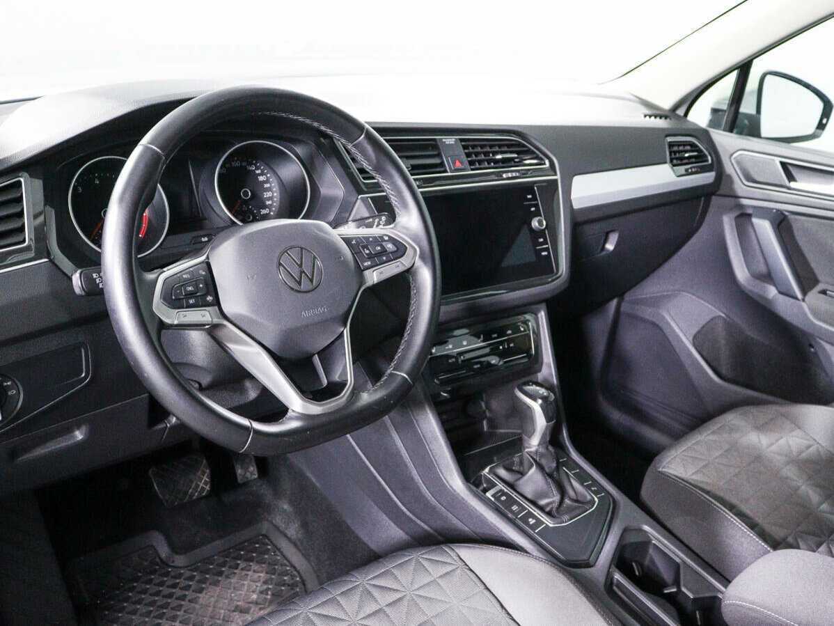 Купить Volkswagen Tiguan, 2020, 113 939 км, фото №12