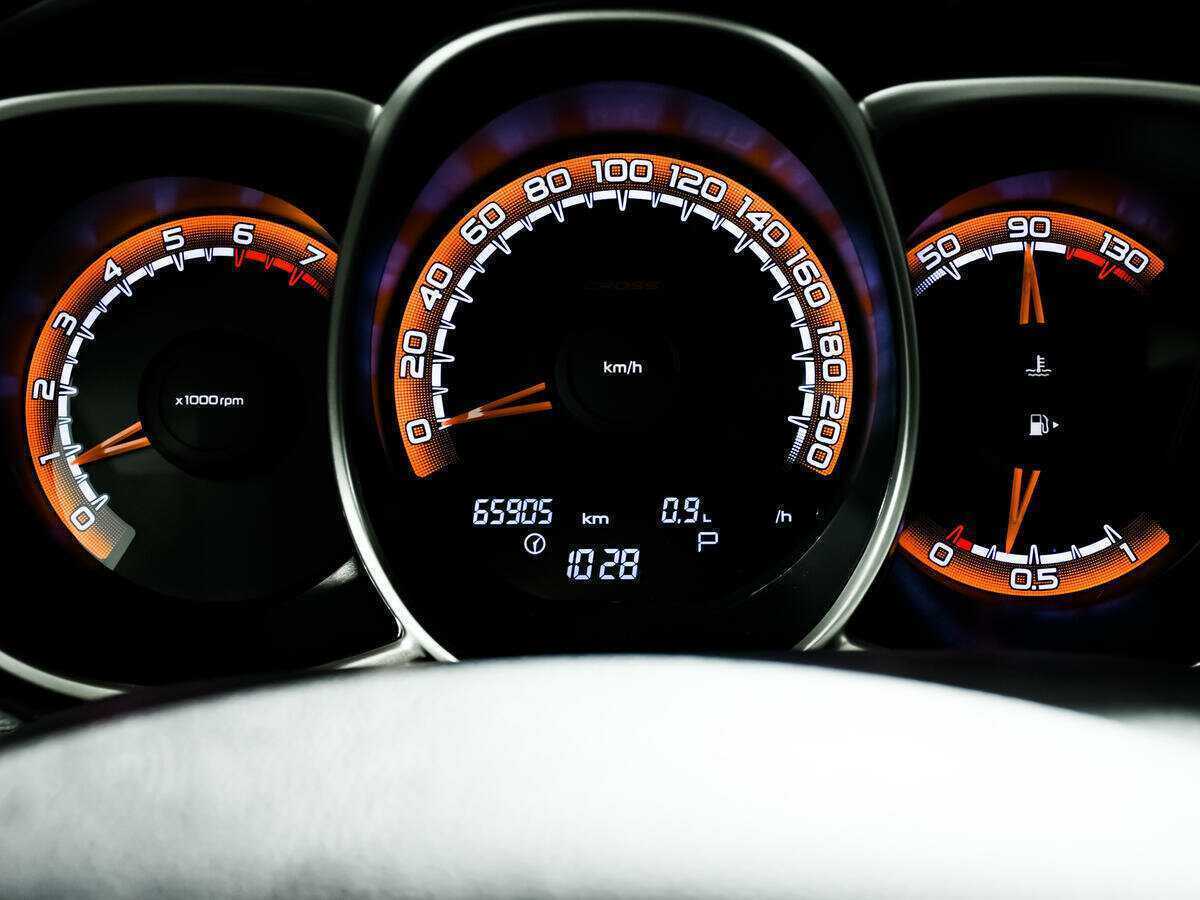 Купить Lada (ВАЗ) Vesta SW Cross, 2019, 65 860 км, фото №10