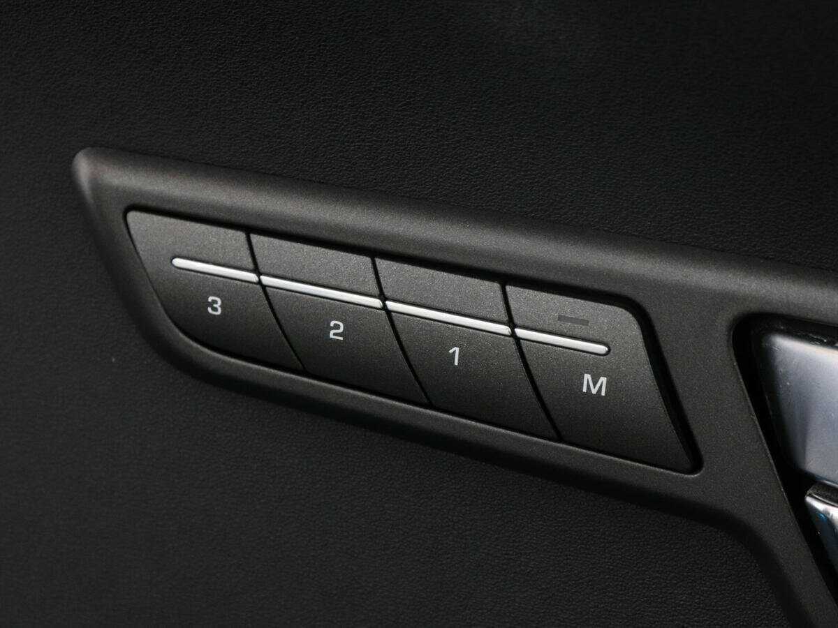 Купить Land Rover Range Rover Evoque 6-speed, 2012, 157 780 км, фото №14