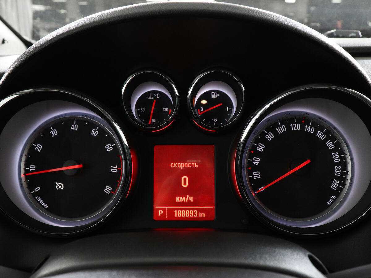 Купить Opel Astra, 2014, 188 890 км, фото №7