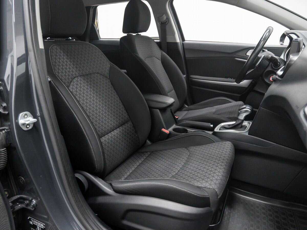 Купить Kia Ceed, 2019, 93 000 км, фото №9