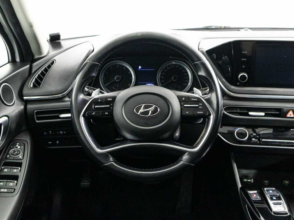 Купить Hyundai Sonata, 2020, 130 871 км, фото №17