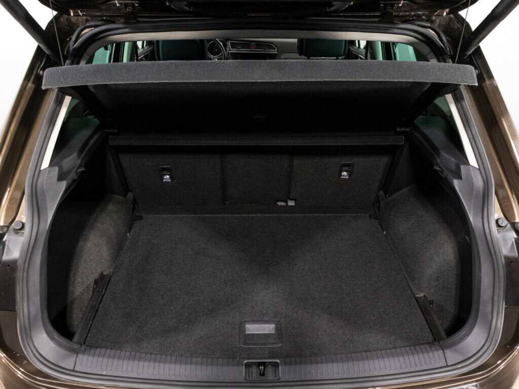Купить Volkswagen Tiguan, 2019, 110 319 км, фото №15