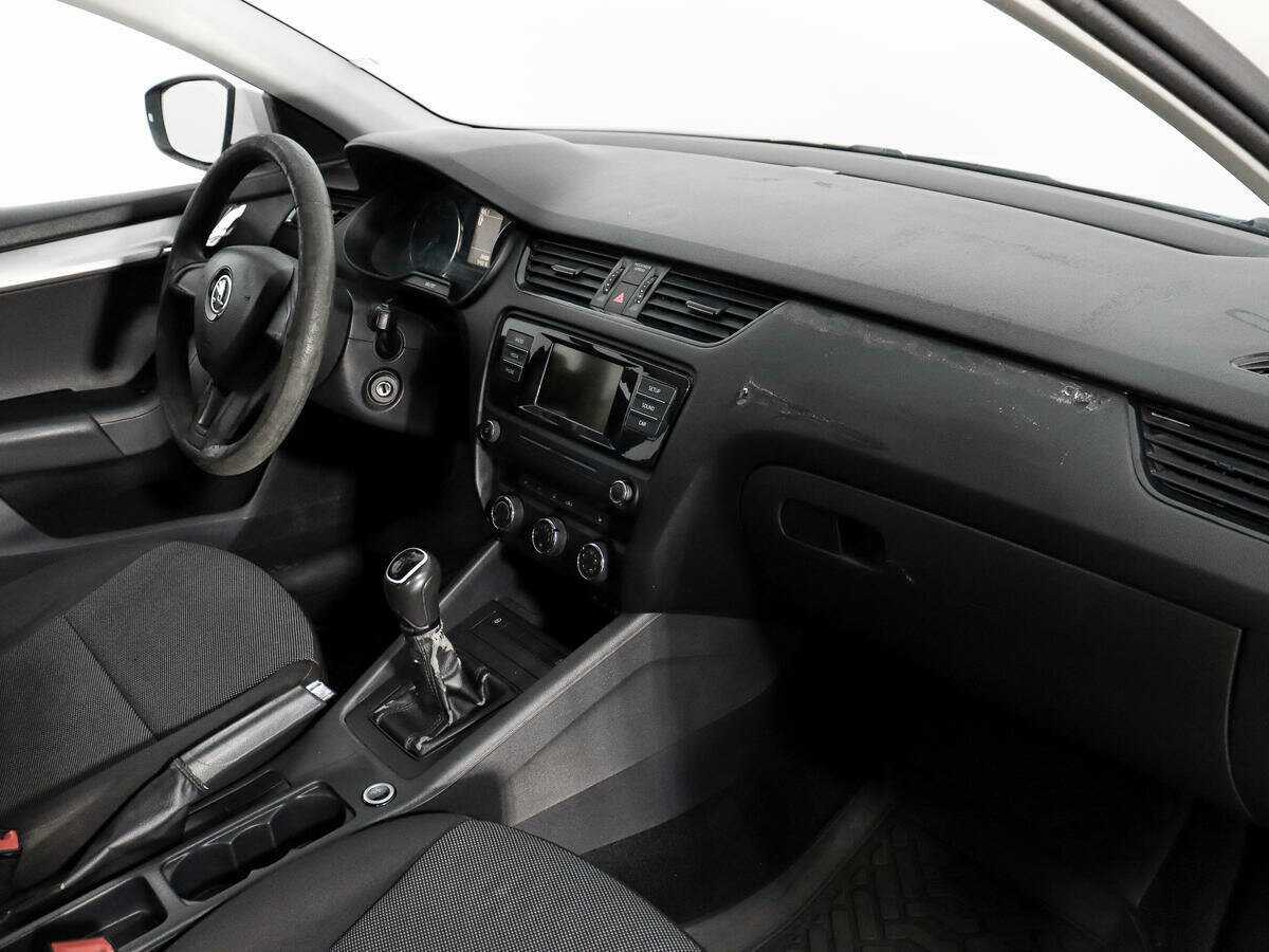 Купить Skoda Octavia, 2016, 546 015 км, фото №11