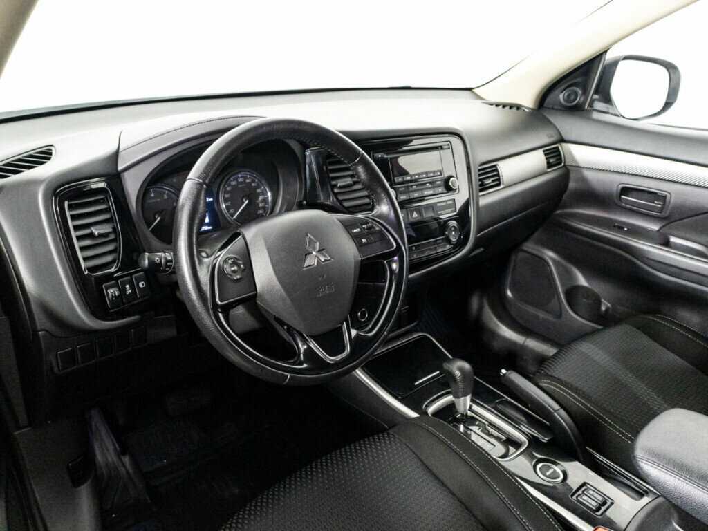 Купить Mitsubishi Outlander, 2018, 141 757 км, фото №11