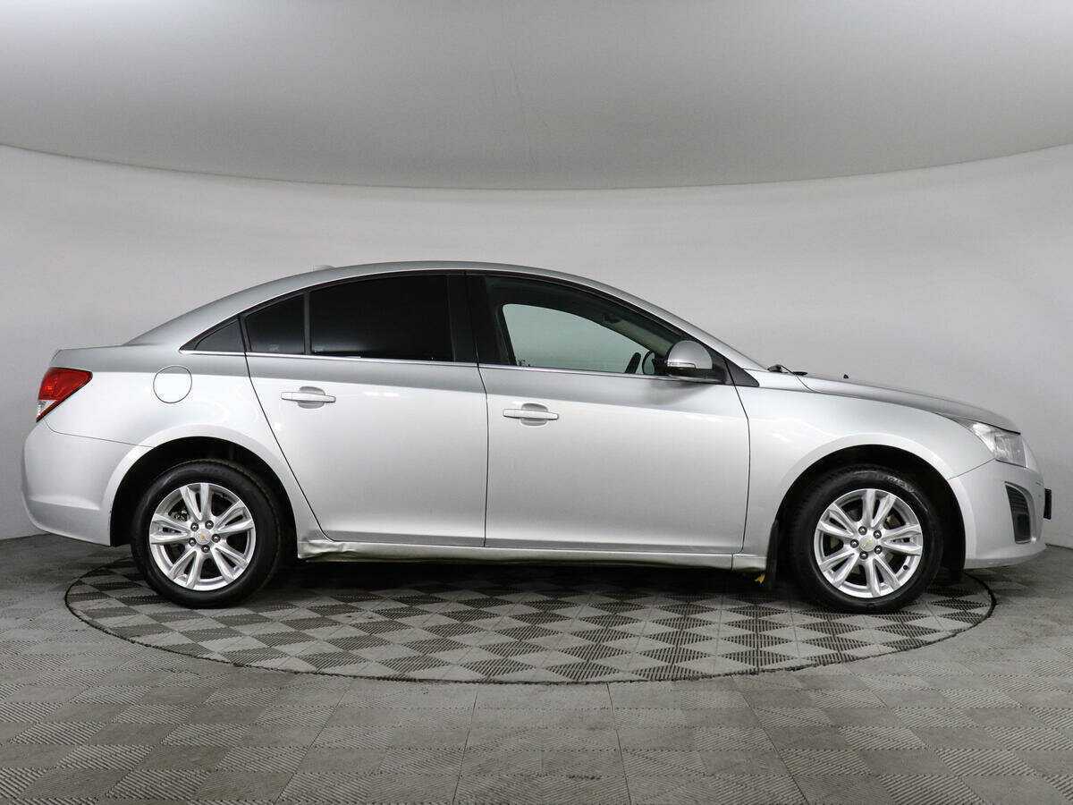 Купить Chevrolet Cruze, 2014, 192 142 км, фото №4