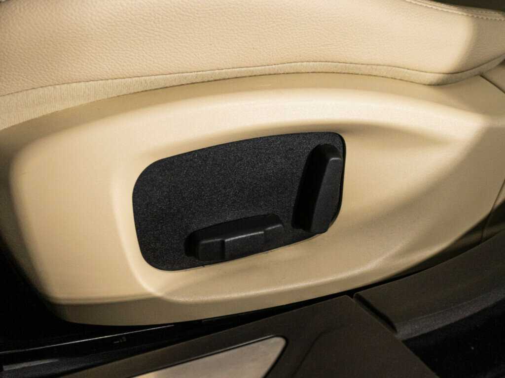 Купить Jaguar XF, 2017, 90 999 км, фото №15