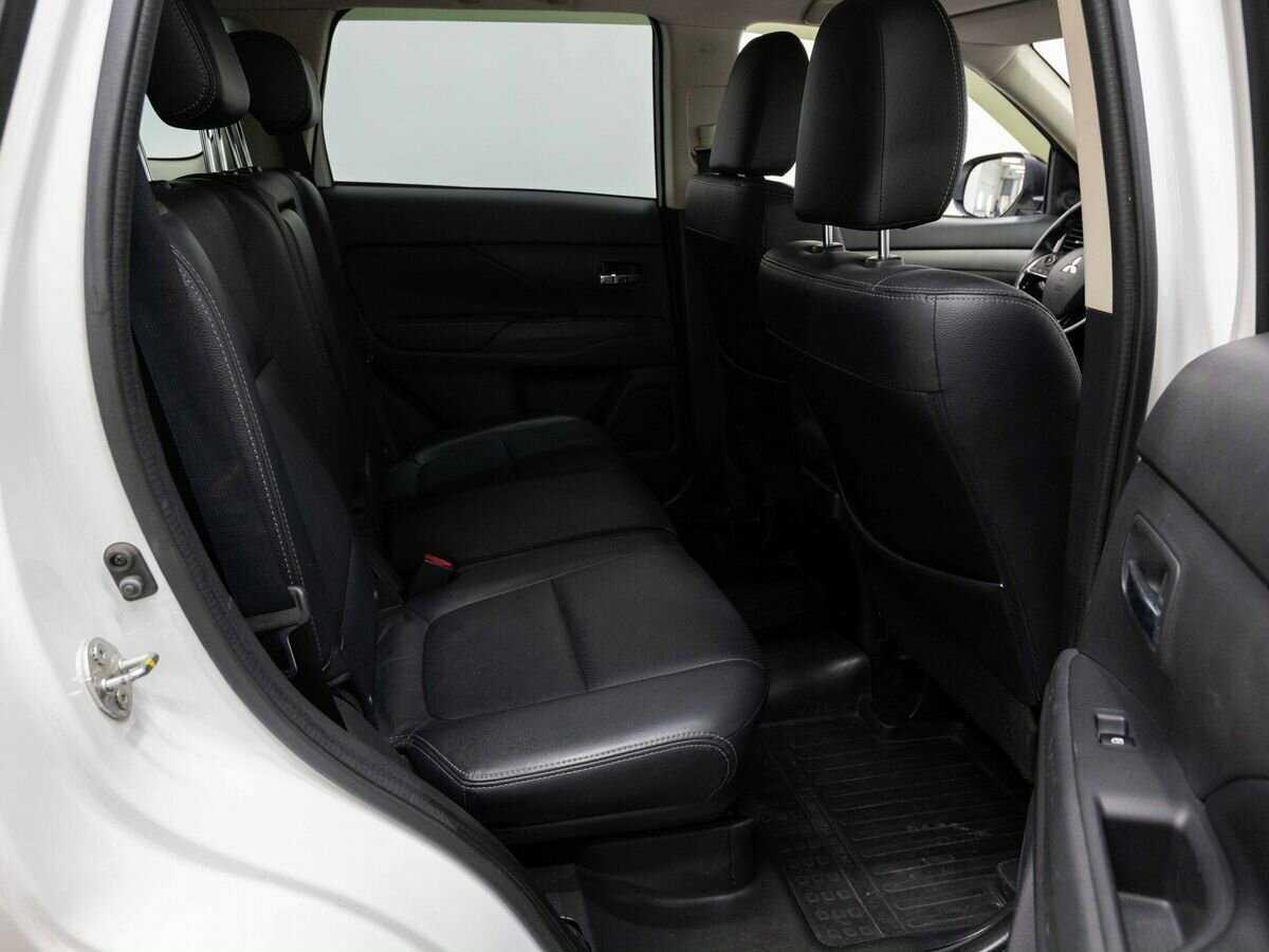 Купить Mitsubishi Outlander, 2015, 220 000 км, фото №12