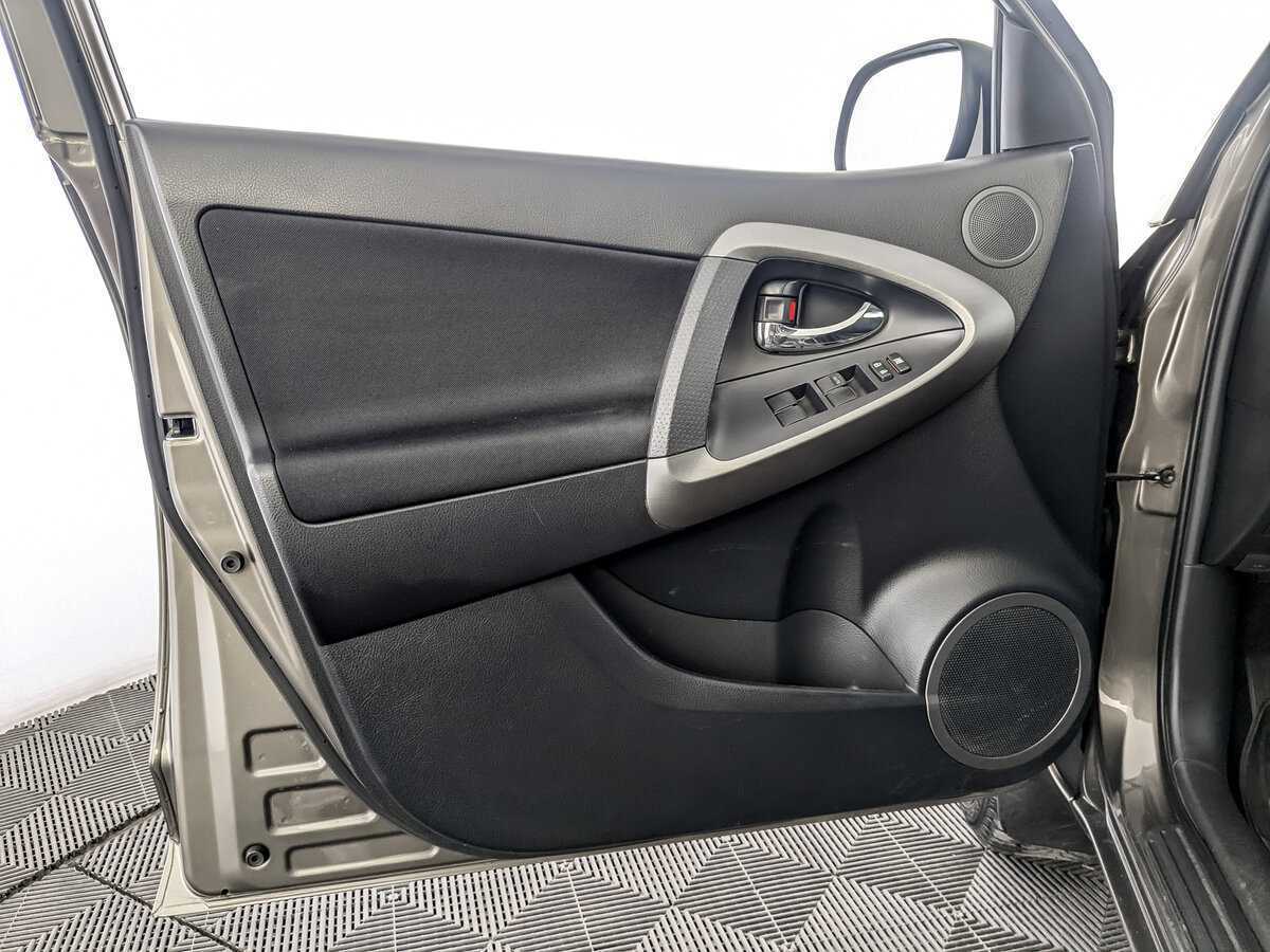 Купить Toyota RAV4, 2012, 106 585 км, фото №19