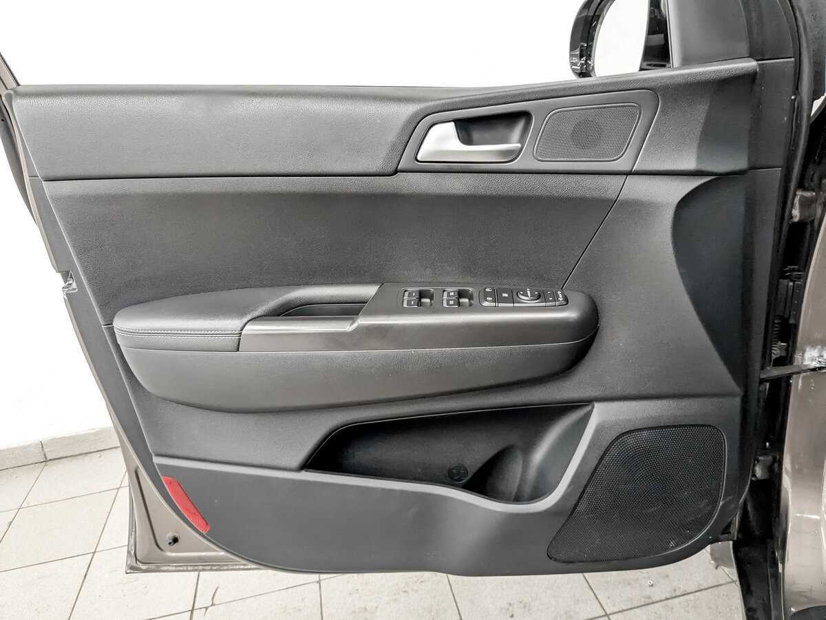 Купить Kia Sportage, 2018, 148 153 км, фото №19