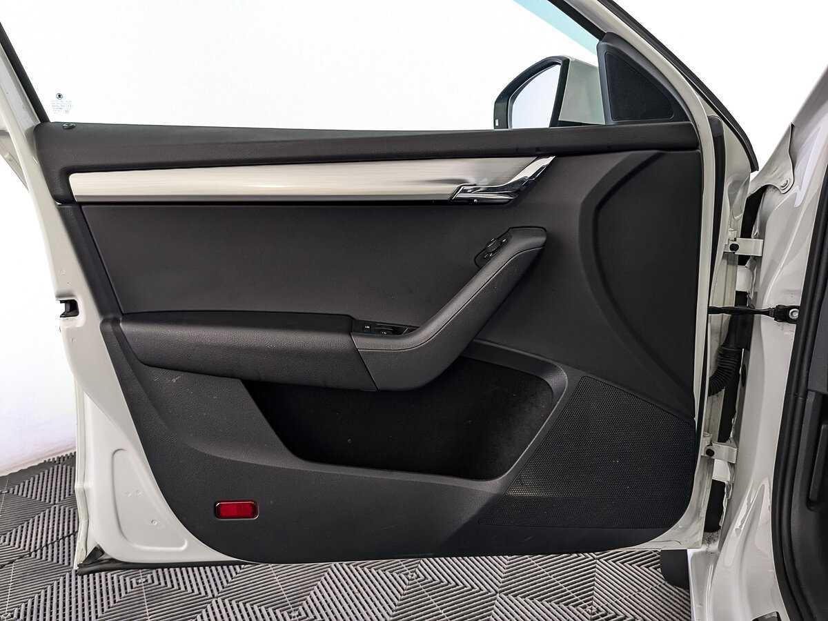 Купить Skoda Octavia, 2020, 81 534 км, фото №17