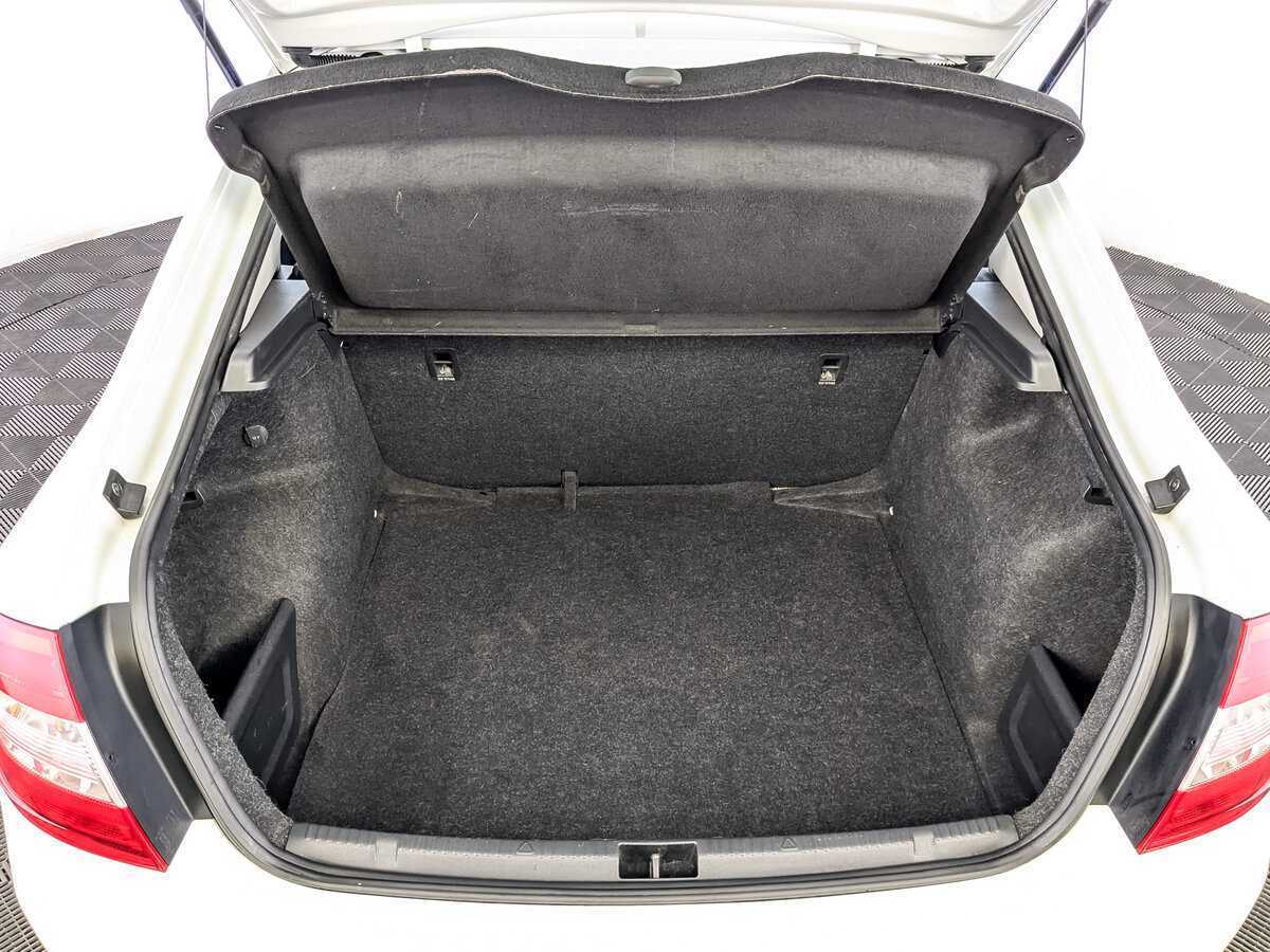 Купить Skoda Rapid, 2017, 180 415 км, фото №10