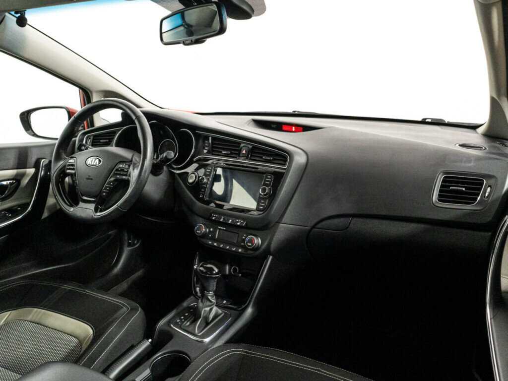 Купить Kia Ceed, 2015, 140 599 км, фото №9