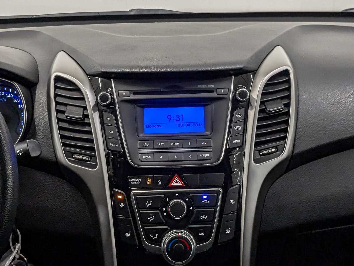 Купить Hyundai i30, 2015, 65 329 км, фото №17