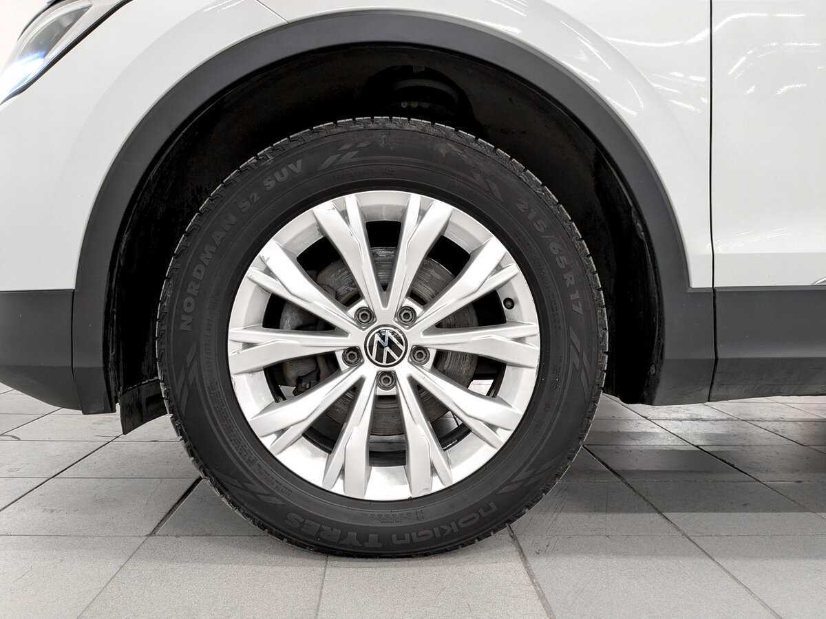 Купить Volkswagen Tiguan, 2021, 156 781 км, фото №17