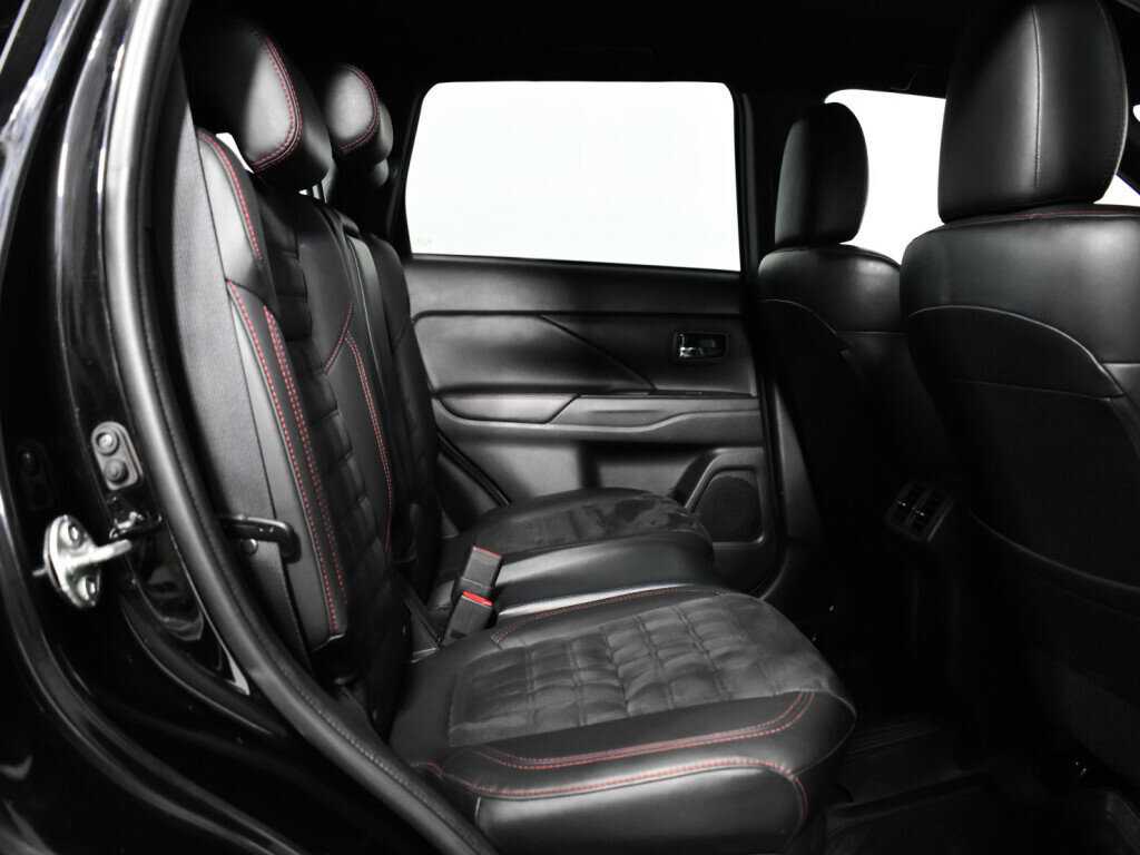 Купить Mitsubishi Outlander, 2021, 97 356 км, фото №10