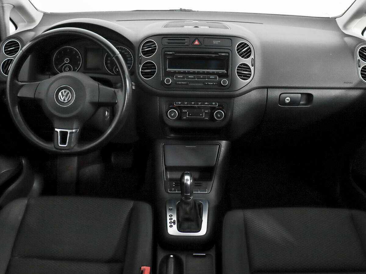 Купить Volkswagen Golf Plus, 2013, 143 156 км, фото №11