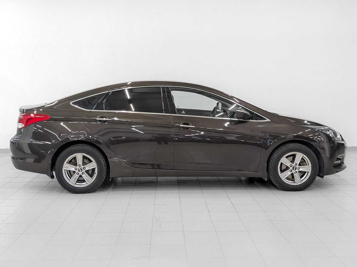 Купить Hyundai i40, 2016, 86 868 км, фото №4